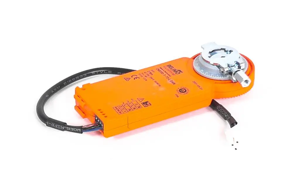 Orangefarbener Stellantrieb mit einem Anschlusskabel, hergestellt von Fränkische, für Heizungsanwendungen. Die Bauform und Kabelführung sind klar erkennbar.